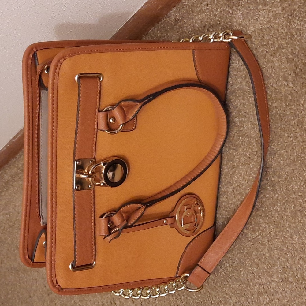 Dasein Tan Purse